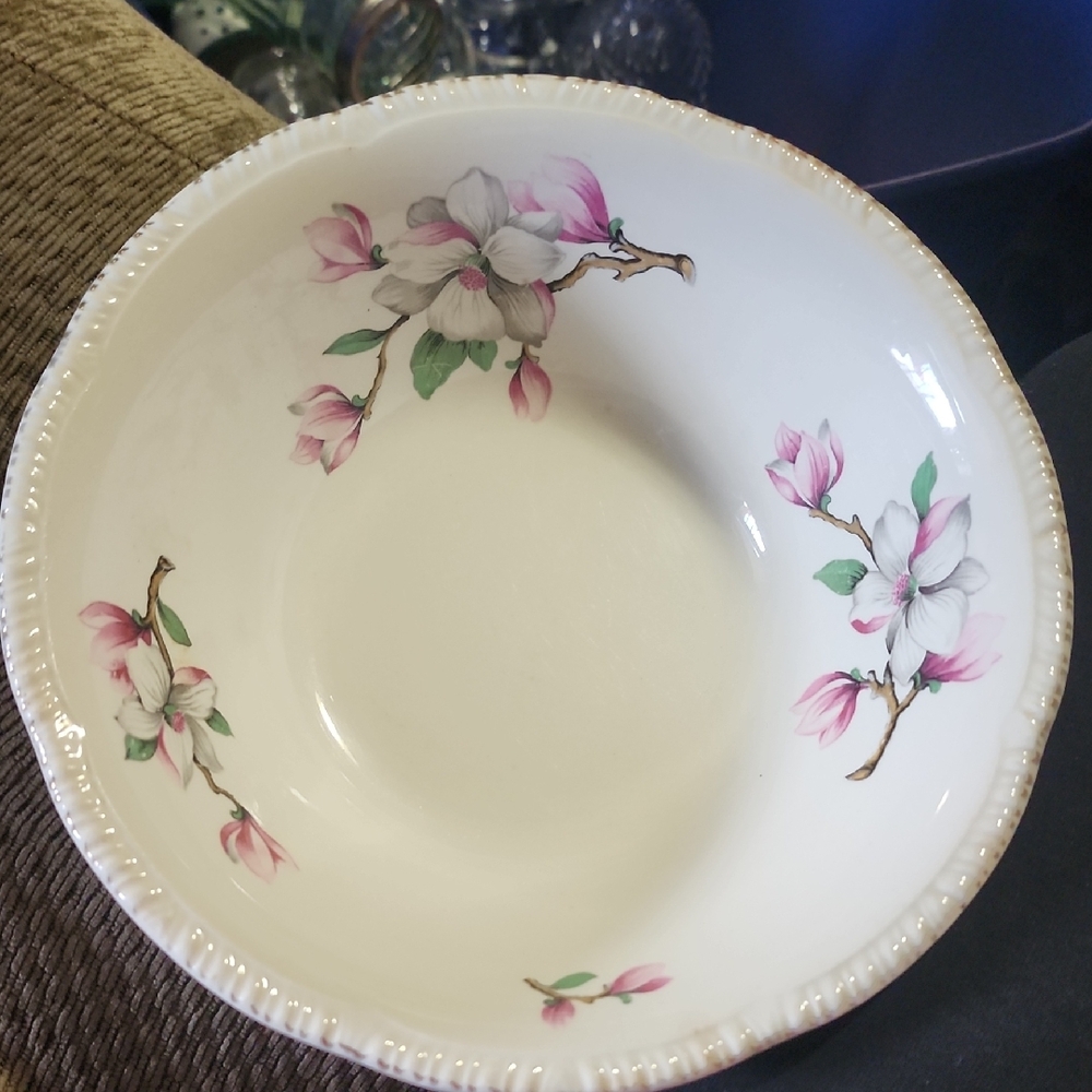 Homer Laughlin White and Pink Floral Bowl. " With 2 Chips !!!!! "